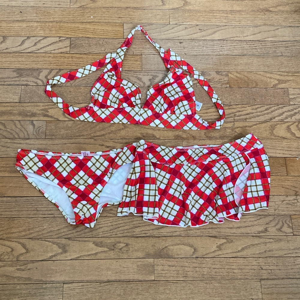 Large Red and Beige patterned 3-piece bikini set
